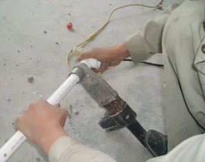凤庆漏水维修电话